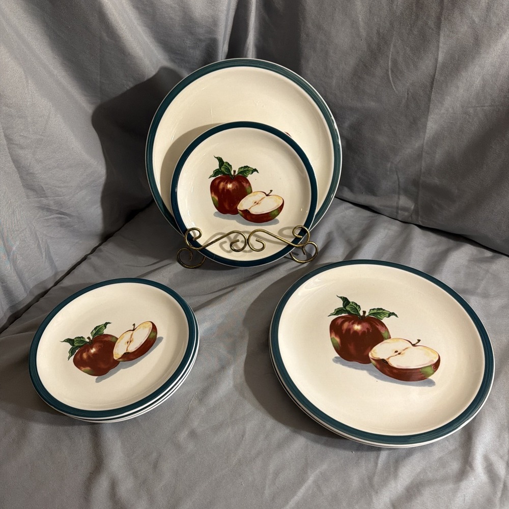 Mainstays Casuals Apple 7.5" Salad Plates & 10.25" Dinner plates- Set of 7